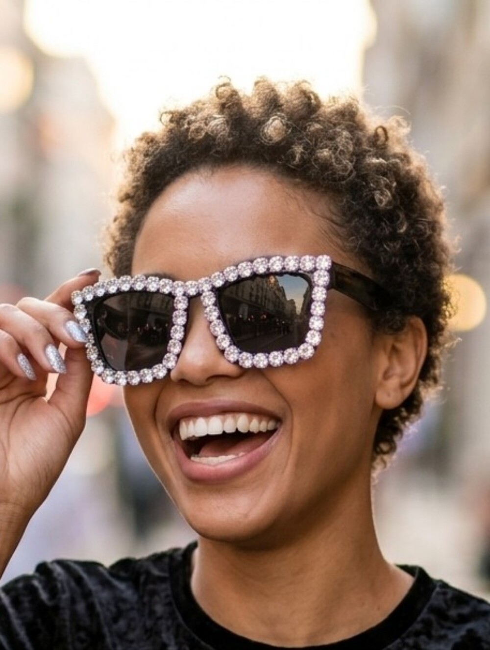 Square Frame Rhinestone Dazzled Sunglasses